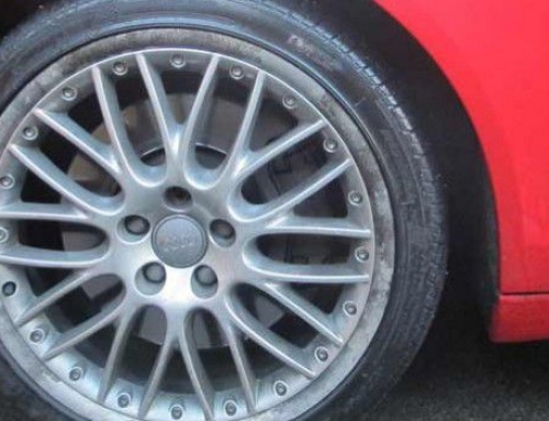 Wigan Colour Change on Diamond Cut Alloy Corroded Split Rim – Audi A4